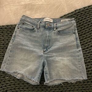 Denim forum Jean shorts size 29